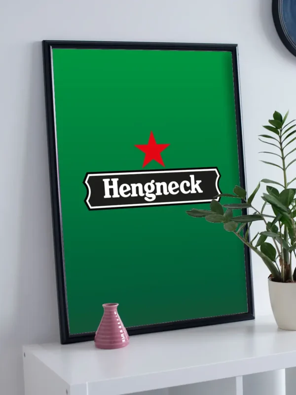 Hengneck - Heineken borde byta till ett mer passande namn - Poster - Ramexempel