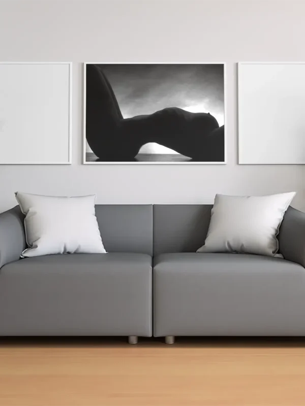Silhouetto - Poster. Svartvitt fotografi. Fine art nude - Ramexempel