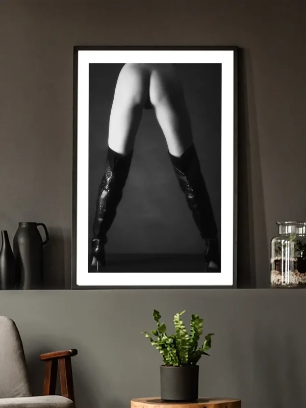 These Boots Are Not Made For Walking – Poster - Fine Art Nude - Ramexempel