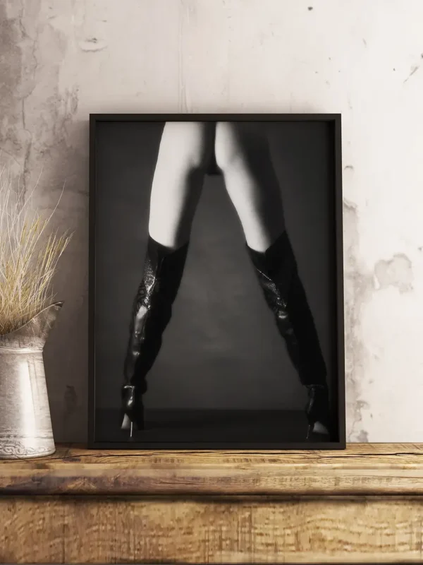 These Boots Are Not Made For Walking – Poster - Fine Art Nude - Ramexempel