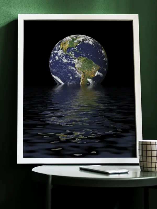 Surrealistisk konst: Earth Rising - Poster - Ramexempel