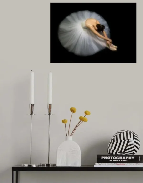 Elegance - Poster - Ett drömlikt fotografi i färg - Ramexempel