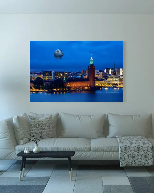 I see a bad moon rising. Eller "När du får oväntat besök" - Poster - Ramexempel
