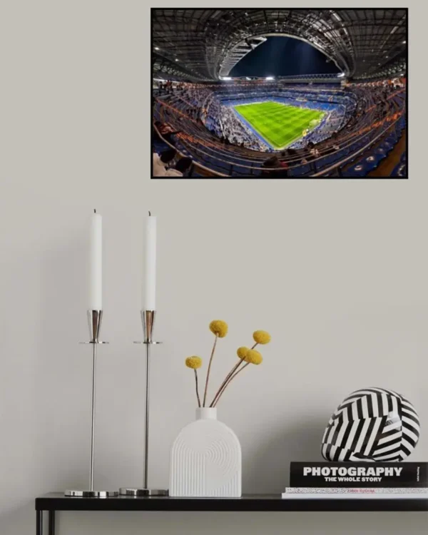 Santiago Bernabéu-stadion i Madrid - Poster - Fotografi - Ramexempel