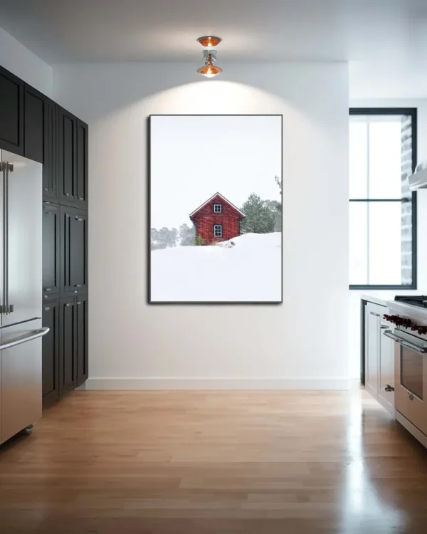 Old Red House During Snowstorm - Poster - Fotografi - Ramexempel