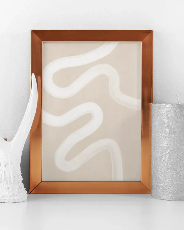 Beige One Line Drawing - Poster - Grafisk konst - Ramexempel