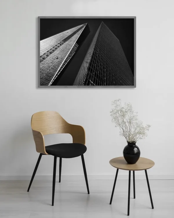 Heavenly neighbors - Poster - Svartvitt fotografi - Ramexempel
