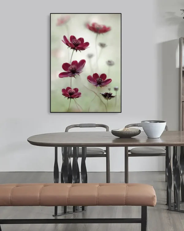 Cosmos sway - Chokladskära - Poster - Fotografi - Ramexempel
