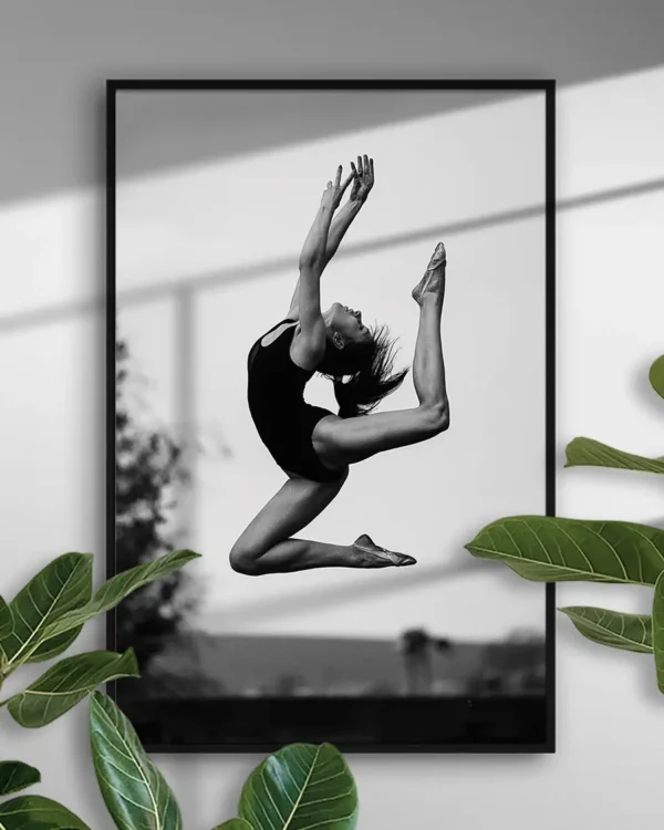 Dance - Poster - Svartvitt fotografi - Ramexempel
