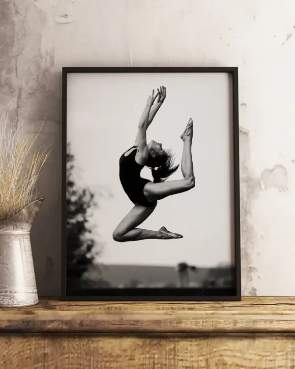 Dance - Poster - Svartvitt fotografi - Ramexempel