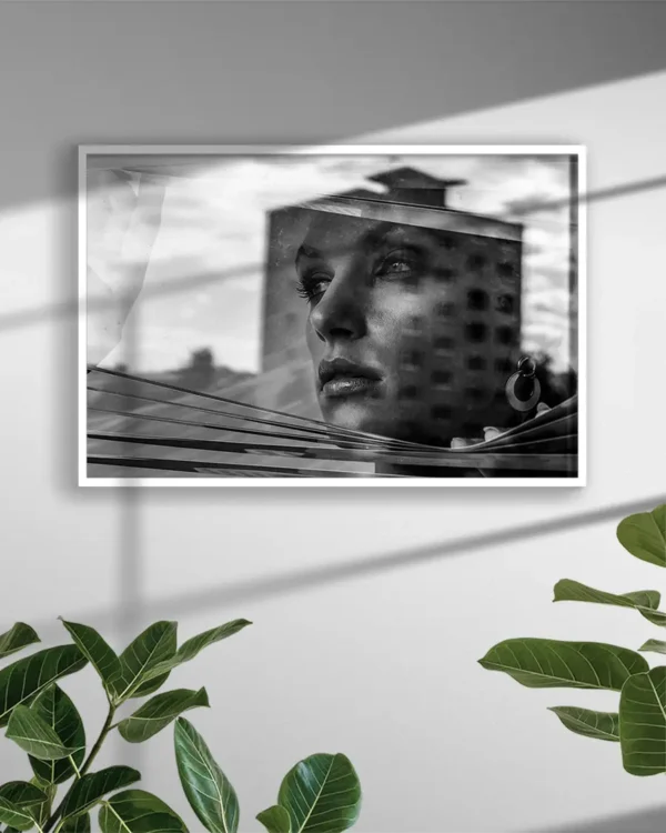Window - Poster - Svartvitt fotografi - Ramexempel