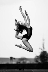Dance (Radka) - Poster - Svartvitt fotografi