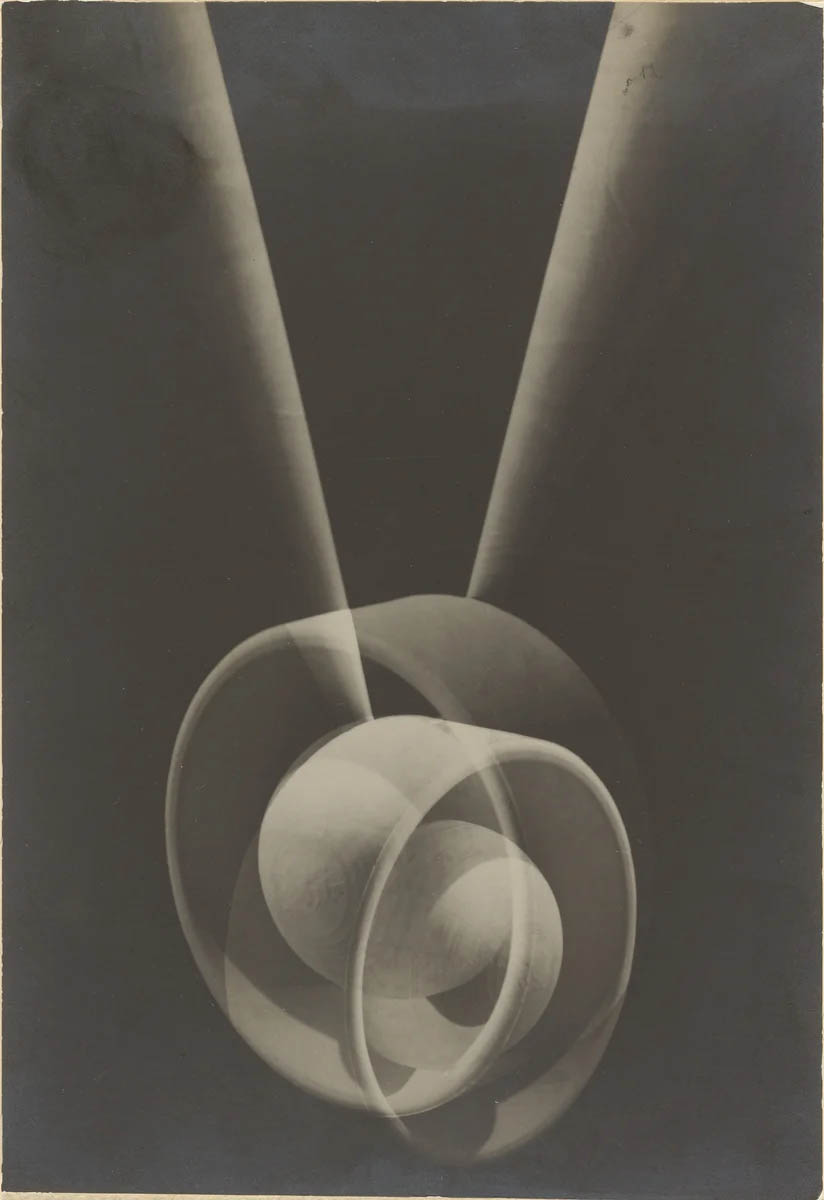 Abstract Shapes - Poster. En klassisk abstrakt fotoposter av den tyske fotografen Hannes Maria Flach